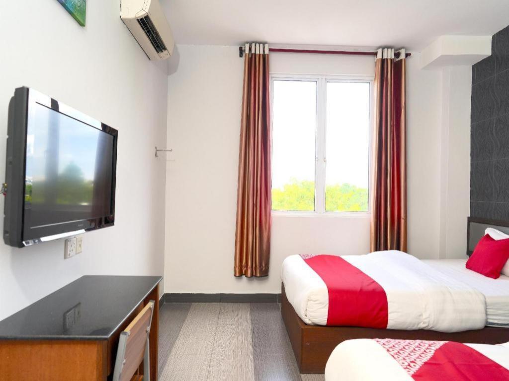 Oyo 89457 682 Lodge Bintulu Exteriér fotografie